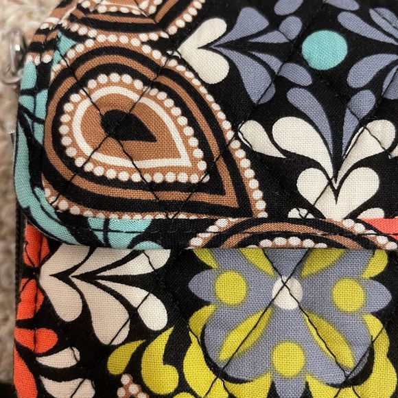 Vera Bradley wristlet/wallet - Picture 2 of 8